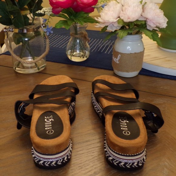 Rouge Helium Womens Sandals - USED - Picture 3 of 4